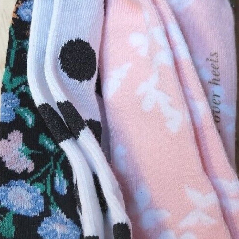 Kate Spade 3 pack No Show Socks - Picture 2 of 4